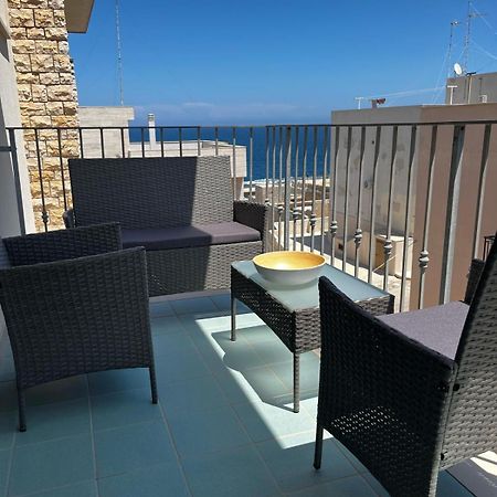 Le Stanze Di Miriam Bed and Breakfast Polignano a Mare Exteriör bild
